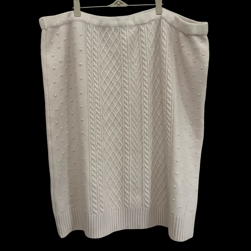 Eloquii cream Textured cable Knit Pencil Skirt Sz 26/28 midi length Soft nwot